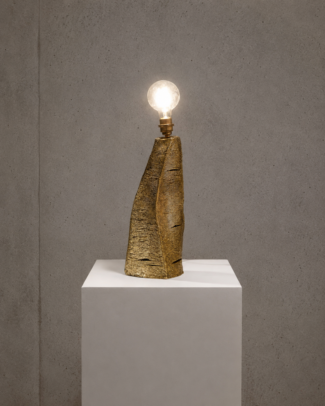 TREE TABLE LAMP